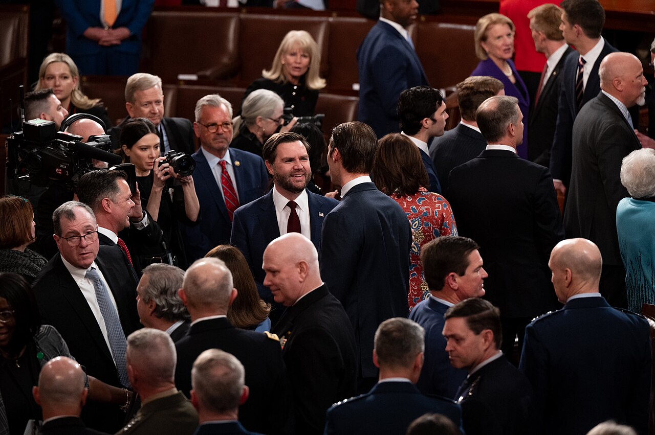 JD Vance appelle Diddy un «grand théologien chrétien» - puis se rétracte